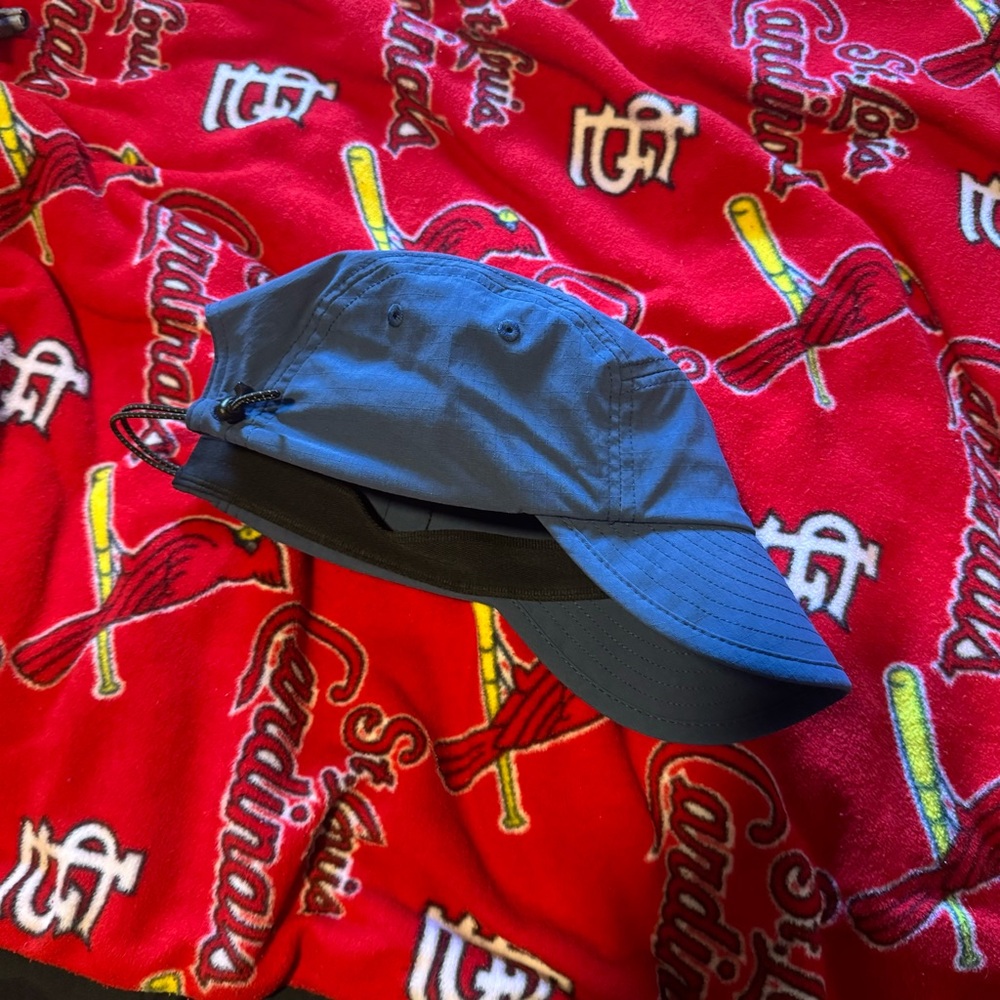 REI Co-Op On the Trail Hat Men’s Blue NWOT